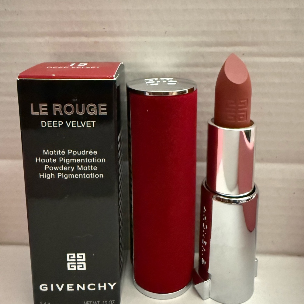 Givenchy Le Rouge Deep Velvet Lipstick - #15 Nude Ambré
